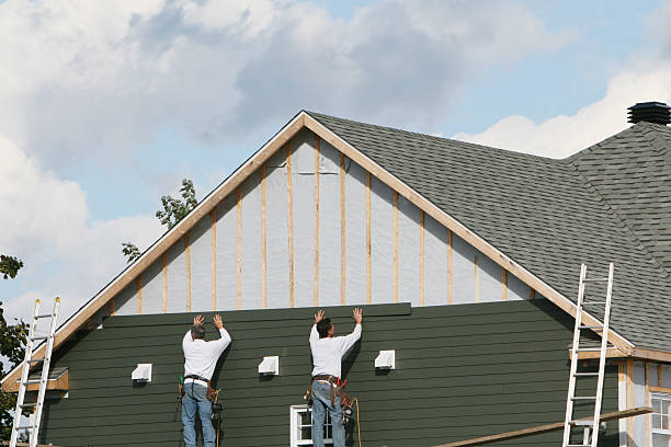 Professional Siding technician working in Clarks Mills, PA